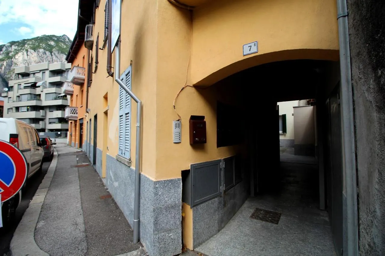 Lakefront Cadorna Apartment - Affitti Brevi Italia Lecco Italy